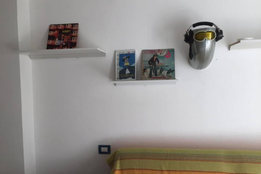 Grand F2 60Mq Centre Antibes, Proche Plages, Commerces, 2 Balcons, Parking, Train, Bus, Deco Vintage, Pet Friendly, Ideal Famille Ou 1-2 Couples Bagian luar foto