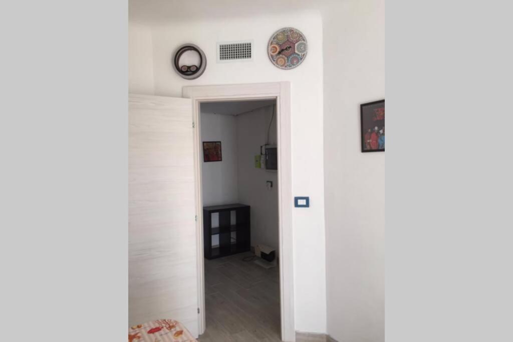 Grand F2 60Mq Centre Antibes, Proche Plages, Commerces, 2 Balcons, Parking, Train, Bus, Deco Vintage, Pet Friendly, Ideal Famille Ou 1-2 Couples Bagian luar foto