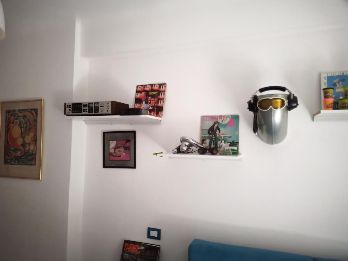 Grand F2 60Mq Centre Antibes, Proche Plages, Commerces, 2 Balcons, Parking, Train, Bus, Deco Vintage, Pet Friendly, Ideal Famille Ou 1-2 Couples Bagian luar foto